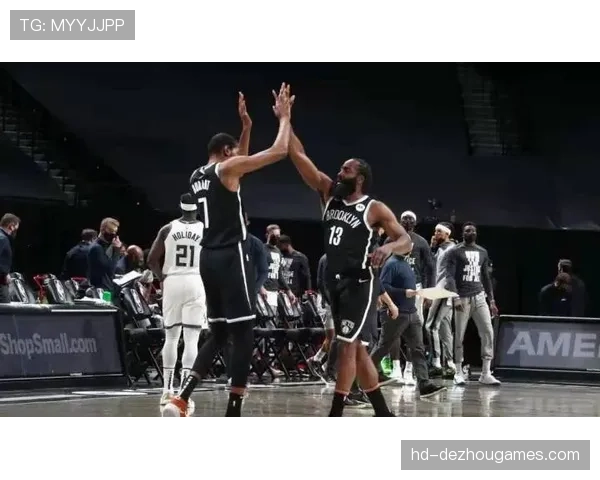 “深度报道:欧洲篮球冠军联赛商业化加速,如何冲击NBA的国际人才库?” “深度报道:欧洲篮球冠军联赛商业化加速,如何冲击NBA的国际人才库?”